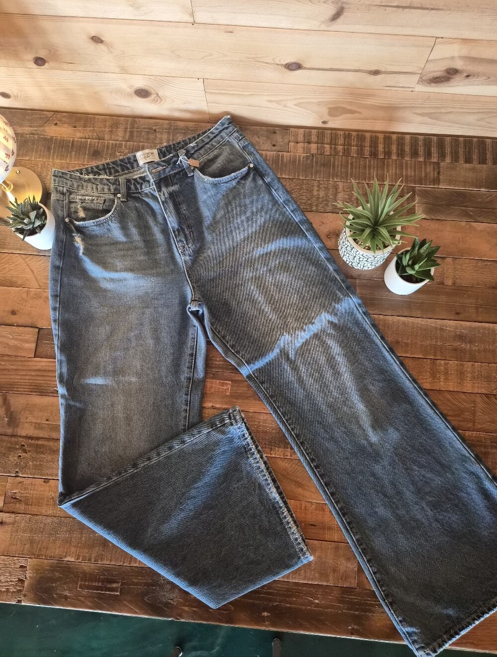 Women's Wide-Leg Jeans - Insane Gene